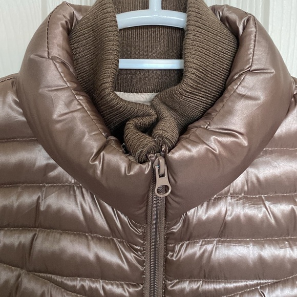 Bernardo Packable Puffer Vest Sz Med - Picture 2 of 15